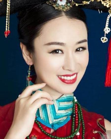 八音赫赫个人资料,音乐才子，才华横溢的乐坛新星